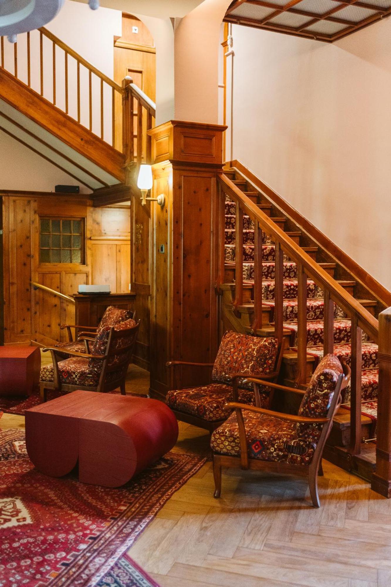 Boutique Engadinerhof - A For Generations Hotel