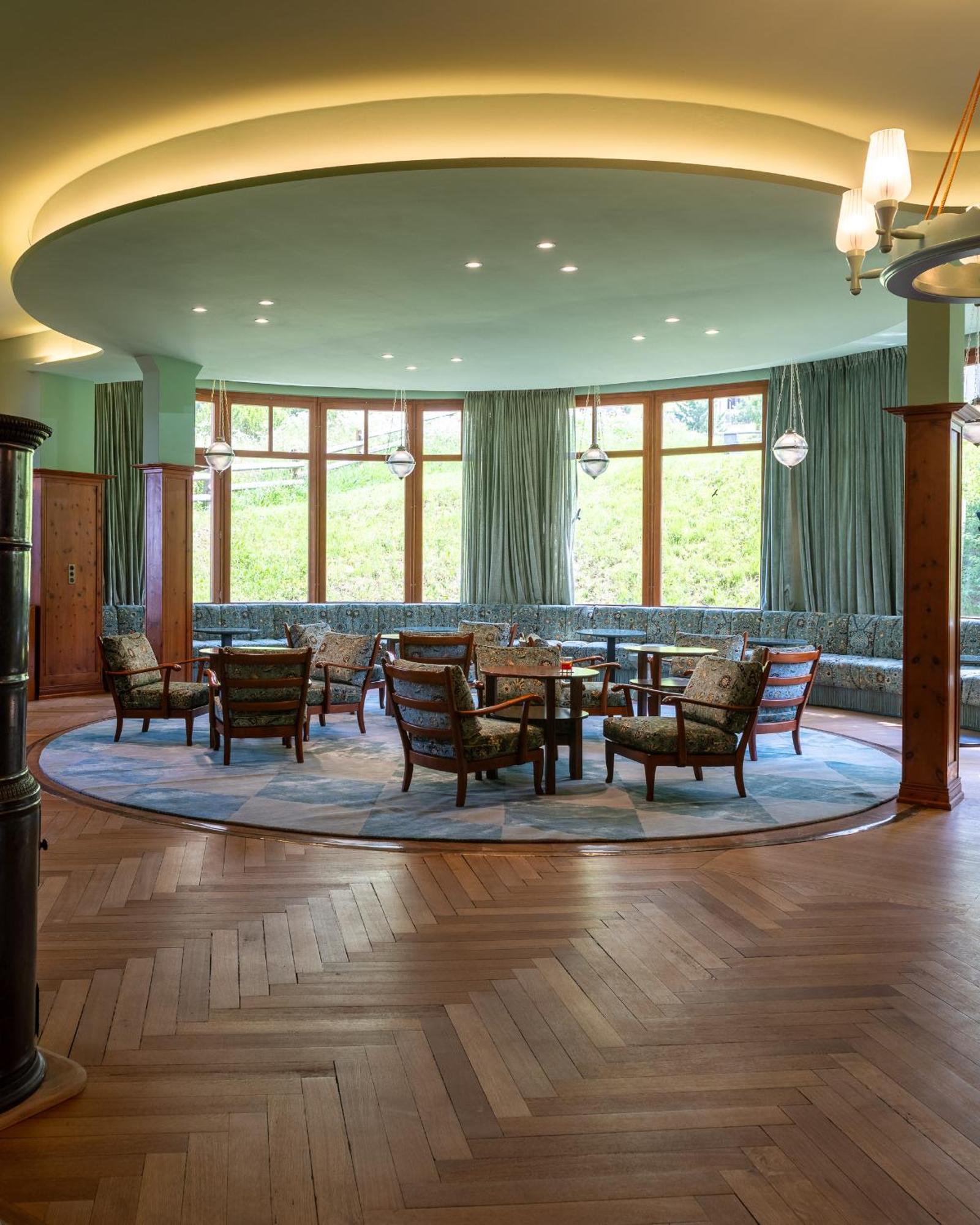Hotel Boutique Engadinerhof - A For Generations 2*